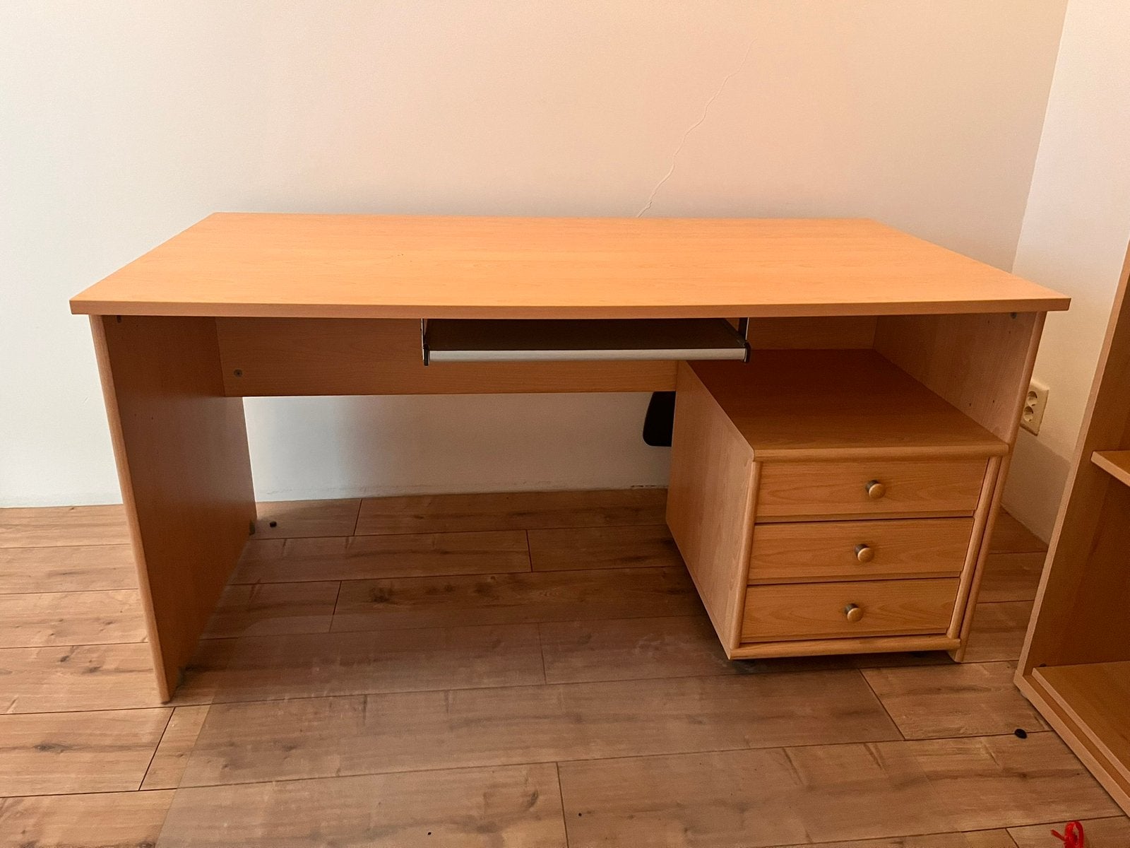 Bureau gratis op te halen, Ophalen, Zo goed als nieuw