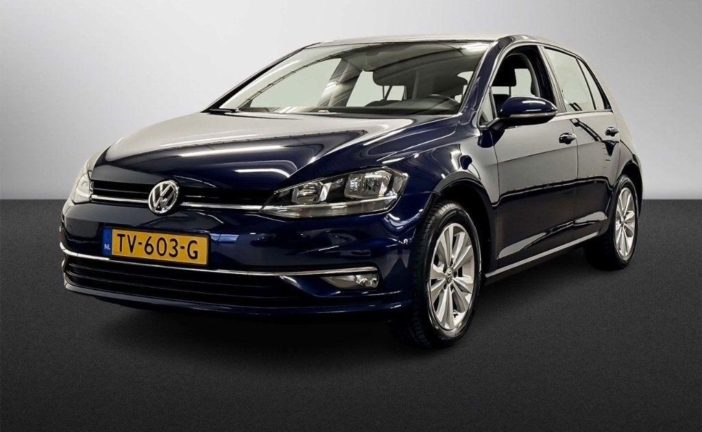 Volkswagen Golf 1.0 TSI 115pk 5D 2018 Blauw, Voorwielaandrijving, 1145 kg, Euro 6, Blauw