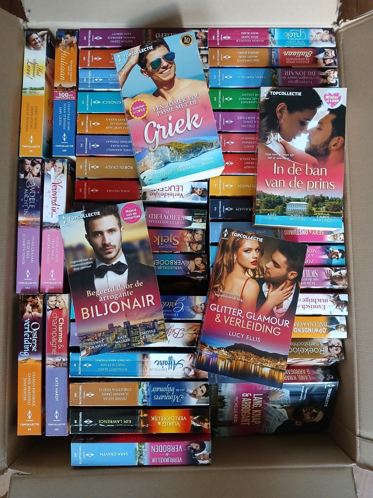 150x Harlequin topcollectie boeken, Boeken, Verzenden, Zo goed als nieuw, Diverse auteurs, Nederland