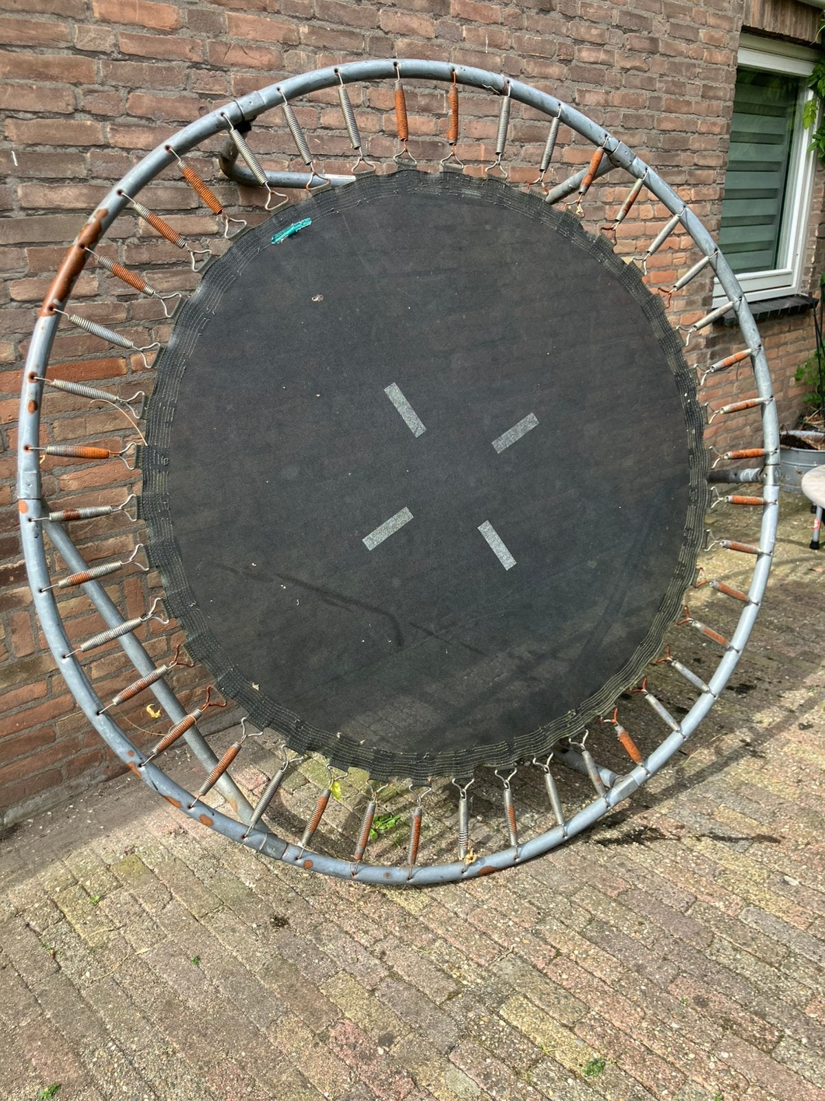 Gratis trampoline, Ophalen, Gebruikt