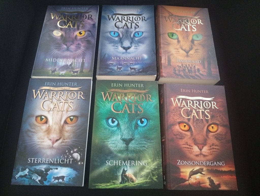 Warrior Cats De Nieuwe Profetie-serie 2 compleet-Erin Hunter, Ophalen of Verzenden, Zo goed als nieuw, Erin Hunter