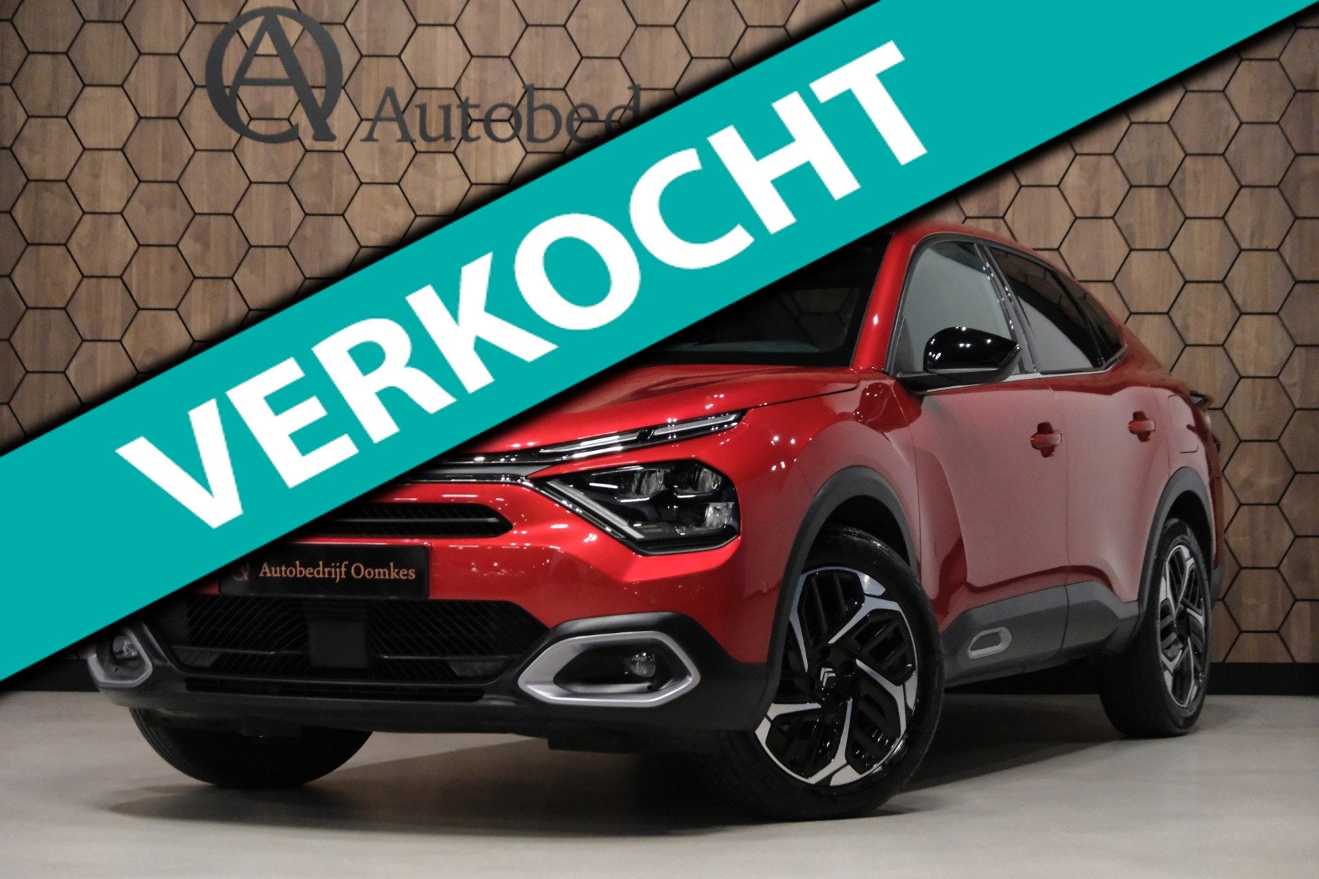 Citroen C4 X 1.2 Puretech Shine *35.136km* Navi/Camera/Adapt, Auto's, Gebruikt, Zwart, 1199 cc, 1264 kg