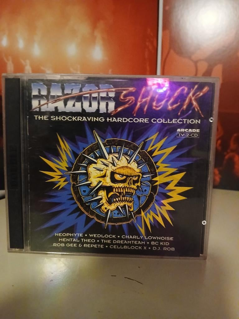 Razorshock, Ophalen of Verzenden, Zo goed als nieuw