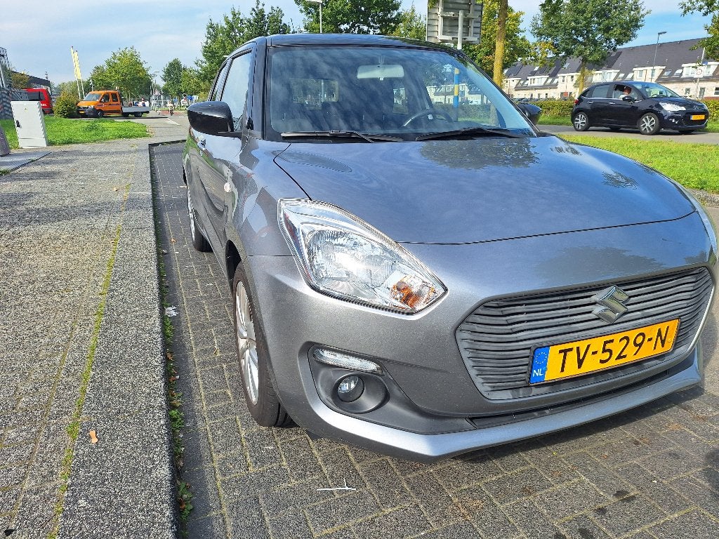Suzuki Swift 1.2 Dualjet 90pk 2018 Grijs  dealer onderhouden, Voorwielaandrijving, Dealer onderhouden, Stof, 1242 cc