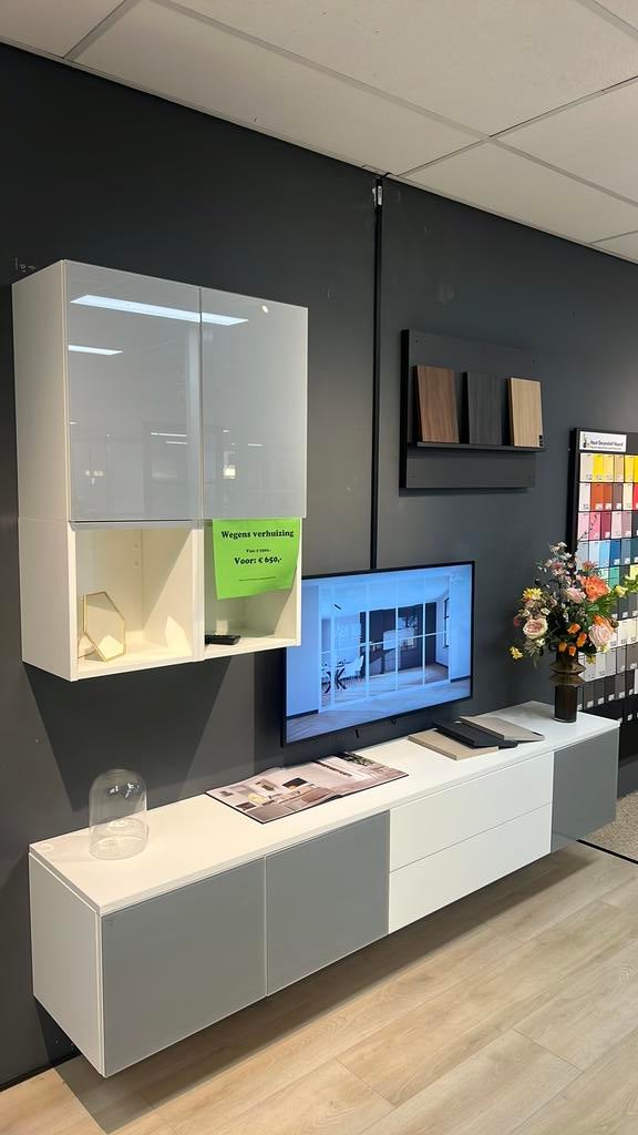 MP922 - Maatwerk tv kast. Tv meubel maatwerk. Showroom model, Huis en Inrichting, Kasten | Stellingkasten, Zo goed als nieuw, Ophalen