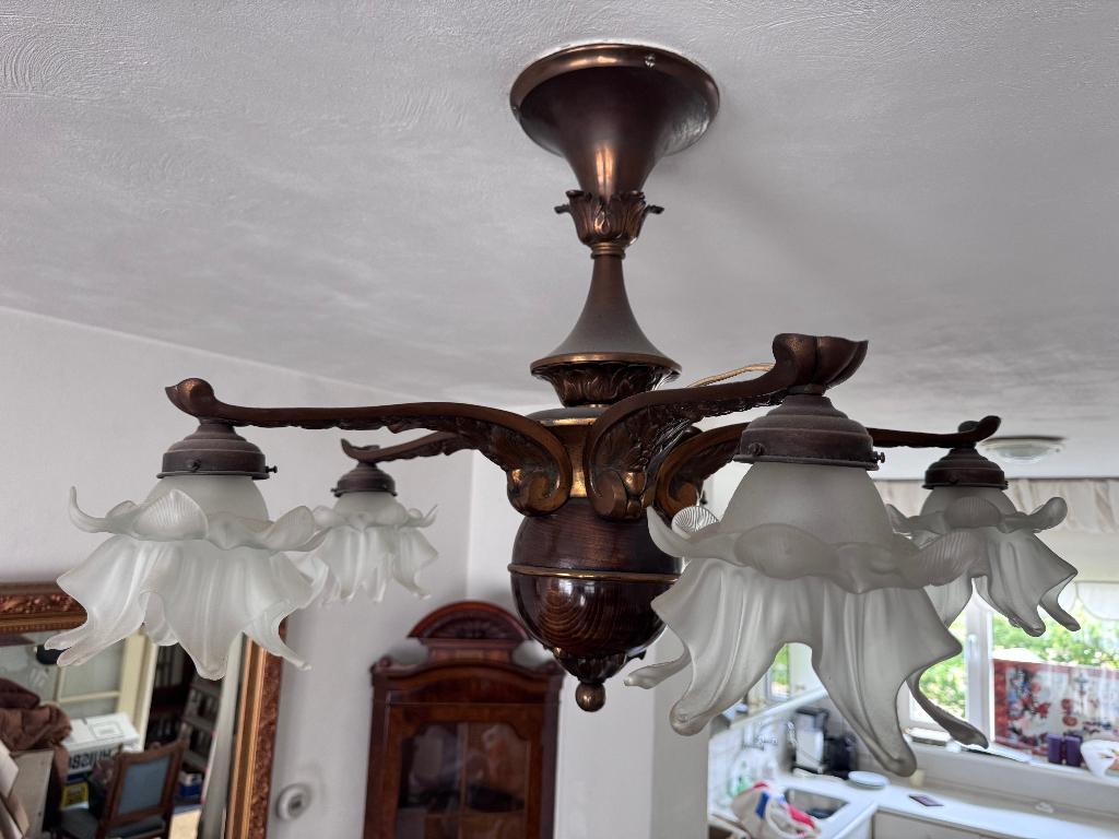 Antieke kroonluchter art nouveau stijl | glazen bloemkelken, Antiek en Kunst, Antiek | Lampen, Ophalen