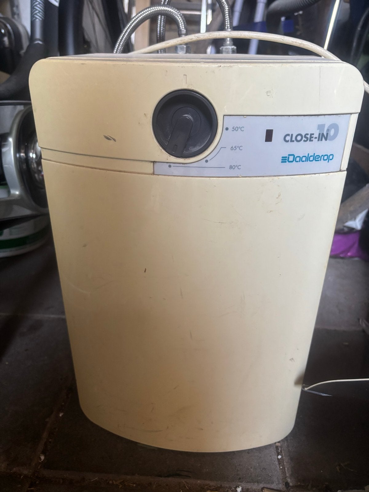 Daalderop Close-in 10 liter boiler, Gebruikt, Aardgas, Minder dan 20 liter, Ouder dan 10 jaar