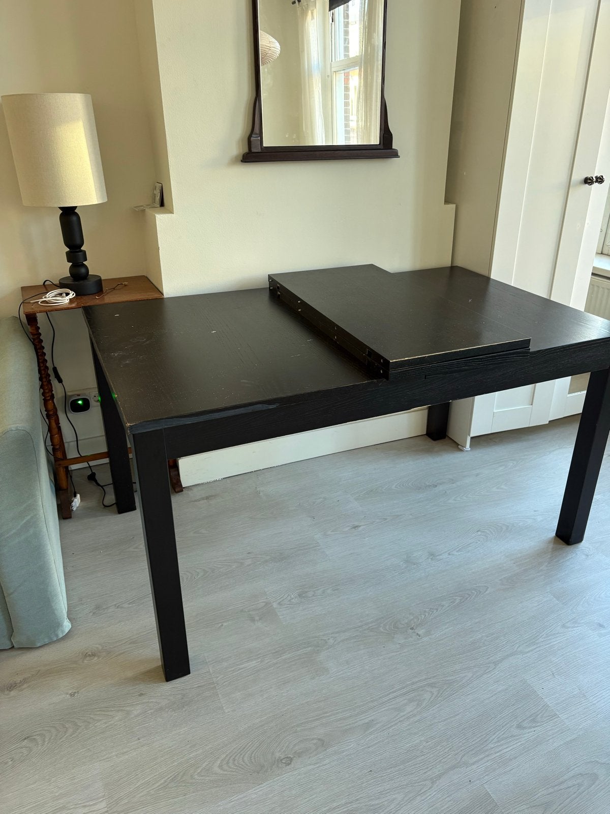 IKEA BJURSTA uitschuifbare eettafel - zwart, Huis en Inrichting, Ophalen, Gebruikt, Rechthoekig, 150 tot 200 cm