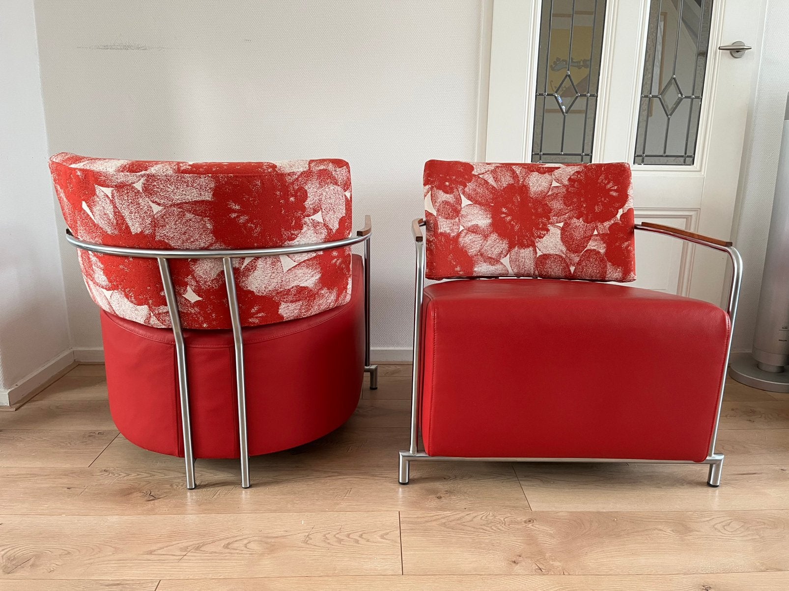 Harvink 2 Fauteuils model Hello IZGST Prijs is p/st., Design, 75 tot 100 cm, Ophalen of Verzenden, Zo goed als nieuw