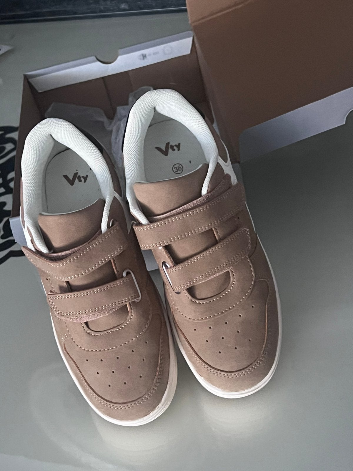 Jongens sneakers maat 36, Ophalen of Verzenden, Nieuw
