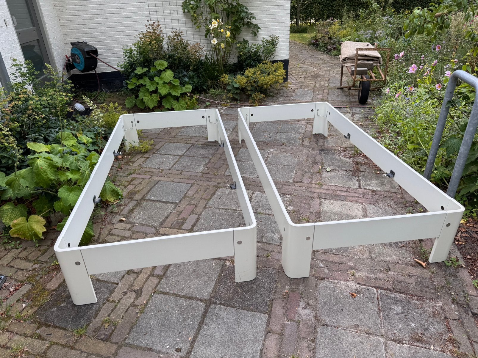 2x witte auping auronde bed 90x200, Ophalen, Gebruikt, 90 cm, Eenpersoons