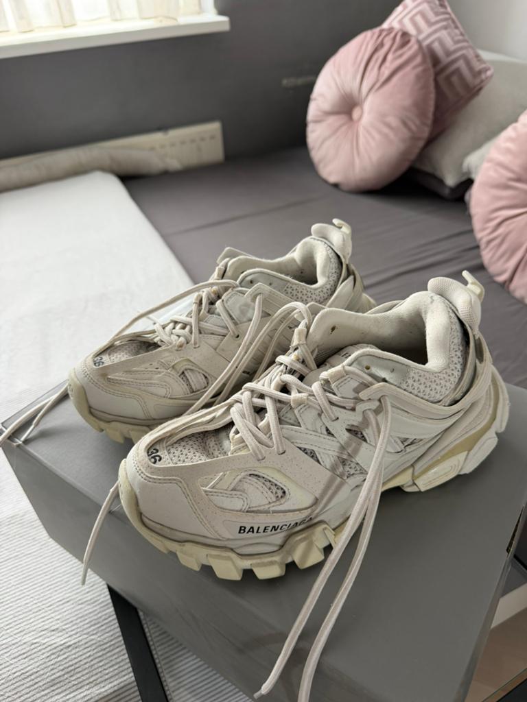 Balenciaga Tracks, Kleding | Dames, Schoenen, Wit, Ophalen of Verzenden, Sneakers of Gympen, Gedragen