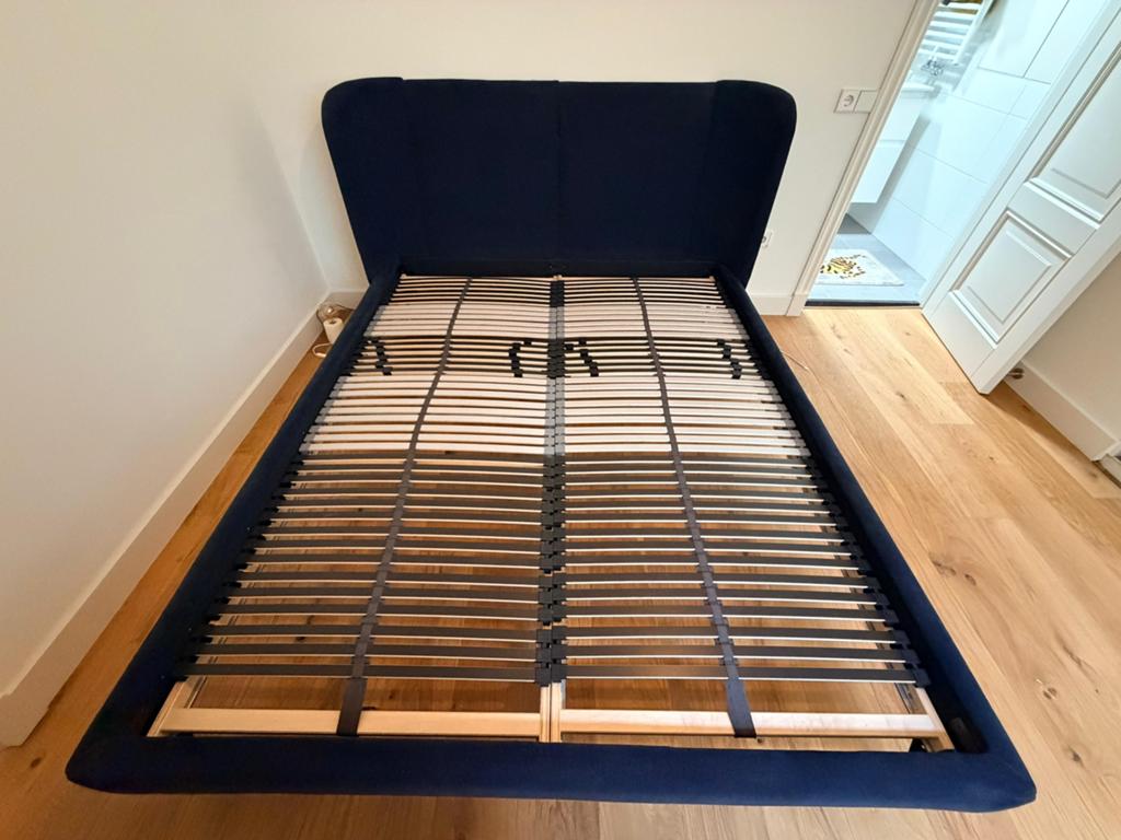 IKEA bed TUFJORD, Huis en Inrichting, Ophalen, Blauw, Tweepersoons, Zo goed als nieuw