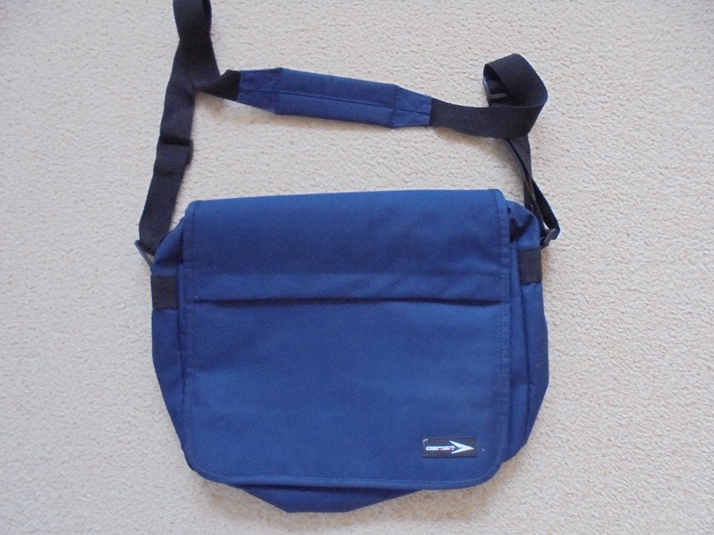 Blauwe schoudertas, Ophalen of Verzenden, Zo goed als nieuw, Blauw, Overige merken