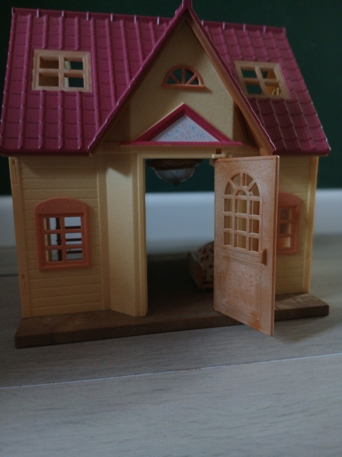 Silvian family poppenhuis (klein), Ophalen of Verzenden, Gebruikt, Poppenhuis