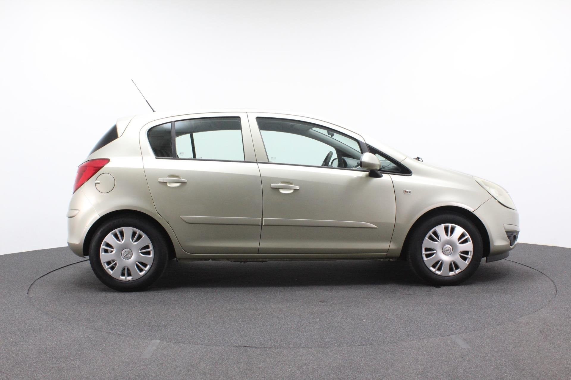 Opel Corsa 1.4-16V Enjoy | Airco | Trekhaak | Elektrische ra, Voorwielaandrijving, 1063 kg, Gebruikt, 4 cilinders