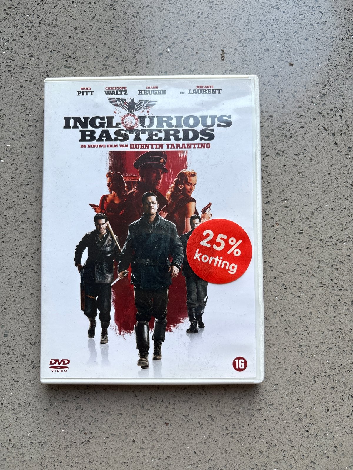 Inglourious Basterds DVD - Quentin Tarantino, Vanaf 16 jaar, Nederlands, Actiethriller, Ophalen of Verzenden