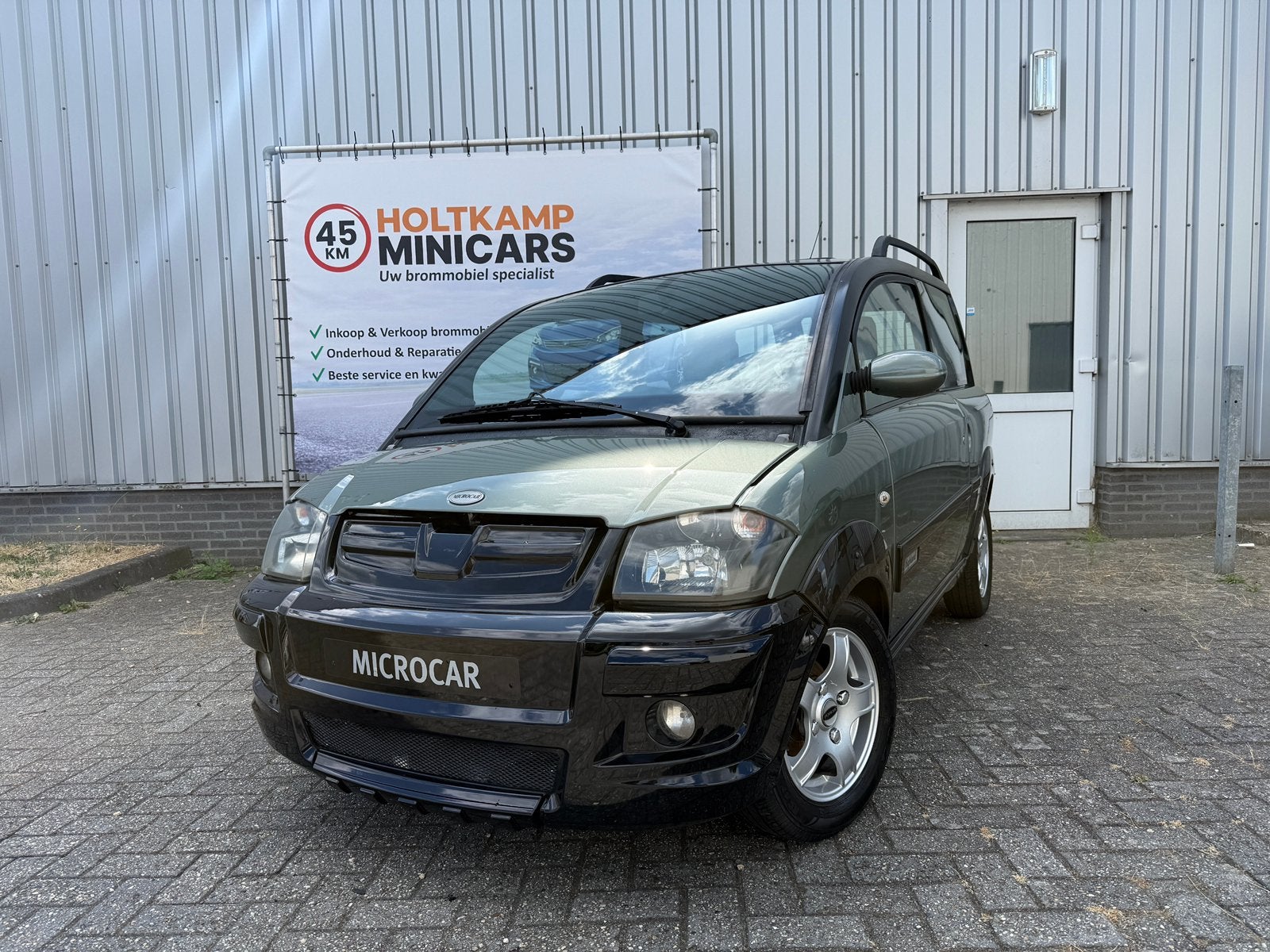 Microcar MC2 Cargo Brommobiel 45KM / GROEN / YANMAR / 2008
