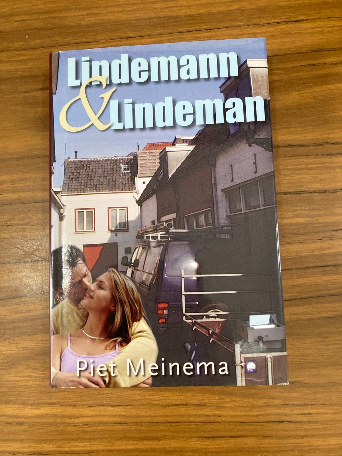 Lindemann & Lindeman - Piet Meinema (Familieromans), Ophalen of Verzenden, Gelezen, Nederland