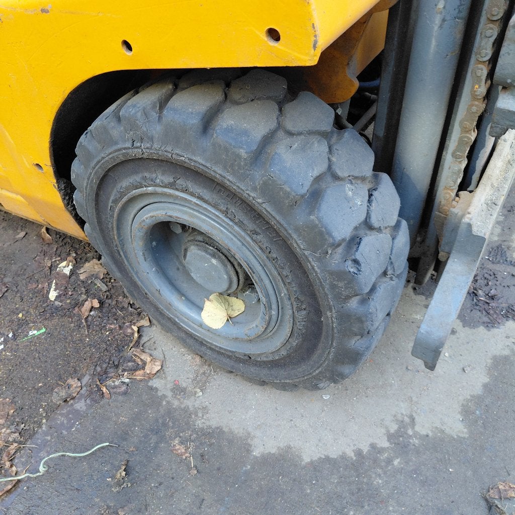 3x wiel van STILL R50 18x7-8 band met velg, Ophalen, Gebruikt