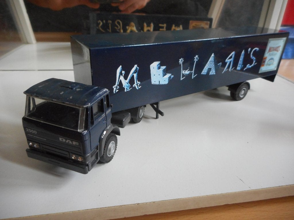 Lion Car Daf 2500 + Trailer "Mehari's", Ophalen of Verzenden, Gebruikt, Bus of Vrachtwagen, Lion Toys