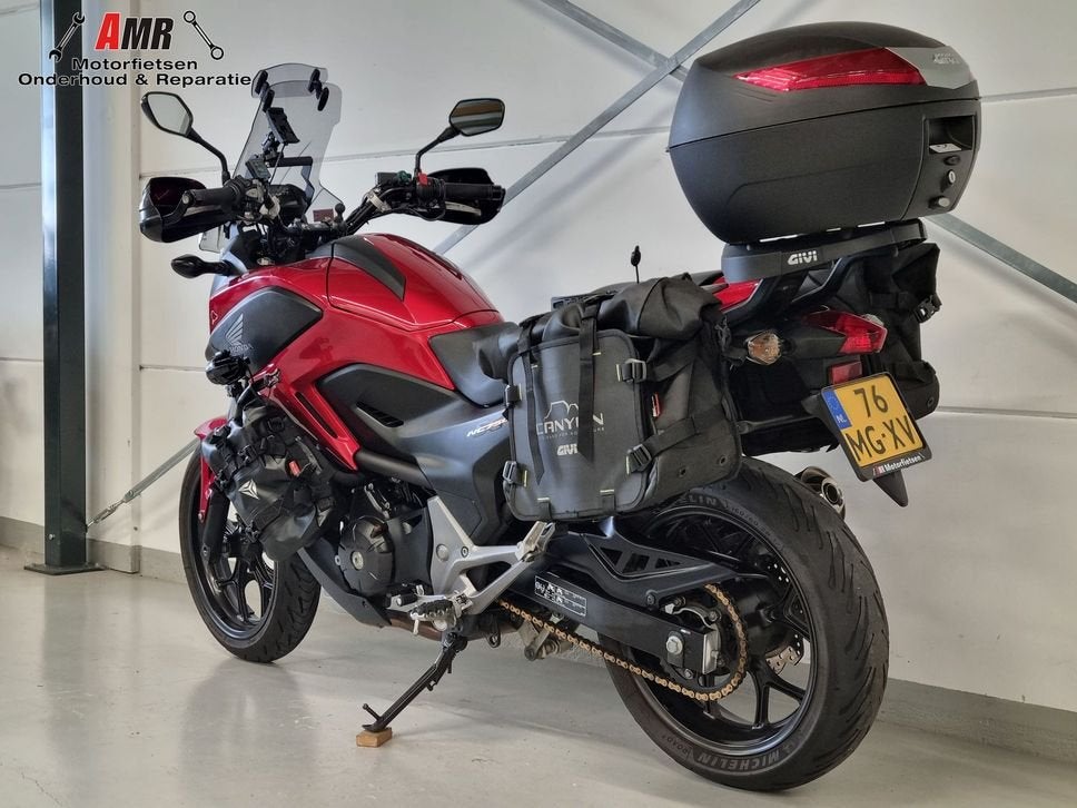 HONDA NC 750 X ABS (bj 2016), 2 cilinders, Motorrijbewijs A, Bedrijf, Onbekend