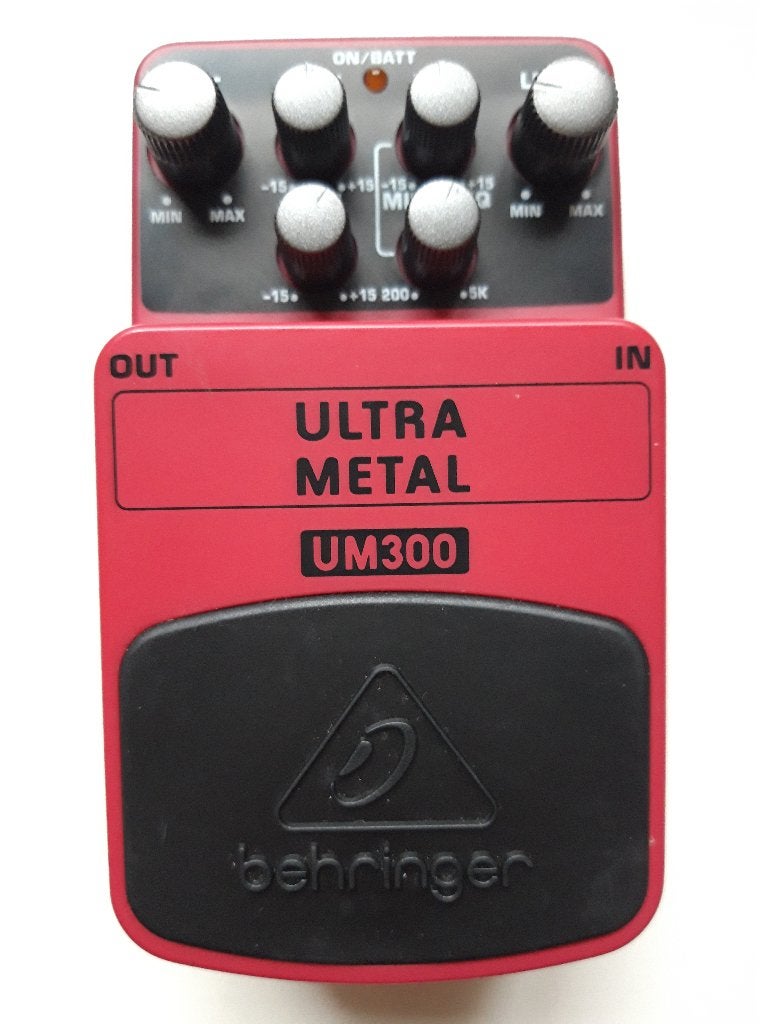 Behringer Ultra Metal UM300 Distortion Pedaal, Muziek en Instrumenten, Effecten, Ophalen of Verzenden, Zo goed als nieuw, Distortion, Overdrive of Fuzz