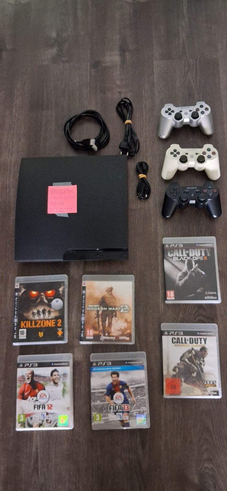PS3 SLIM CECH3004A zwart 160GB met 6 spellen en 3 controller, Ophalen, Online, Gebruikt, Shooter