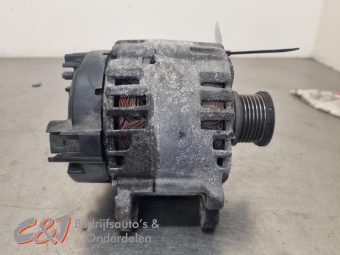 Dynamo van een Volkswagen Transporter, Gebruikt, -, Volkswagen, -