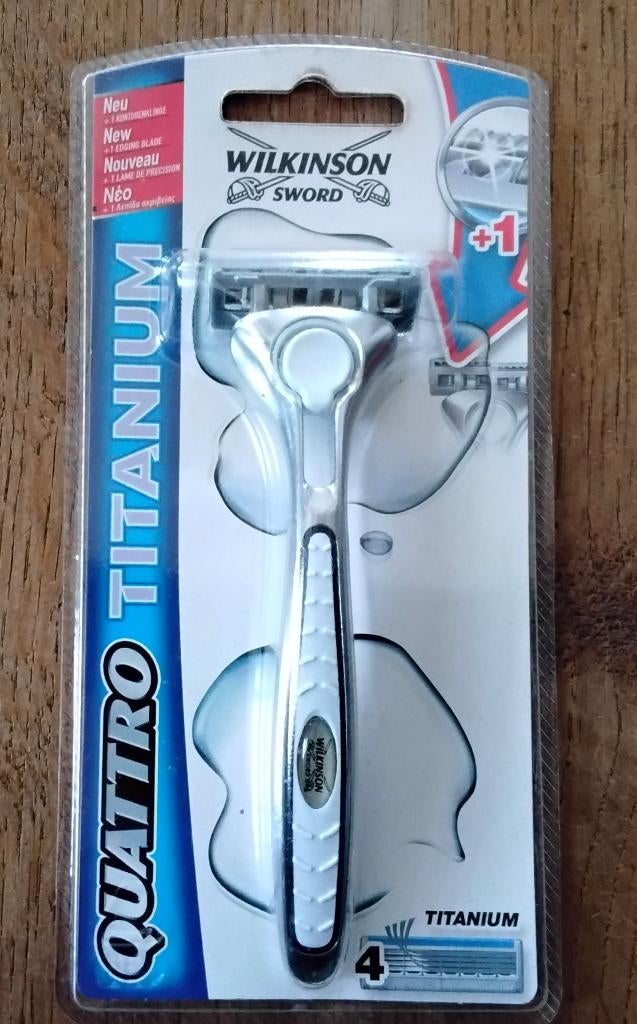 Wilkinson Sword scheersysteem - Quattro titanium - nieuw, Ophalen of Verzenden, Nieuw, Overige typen