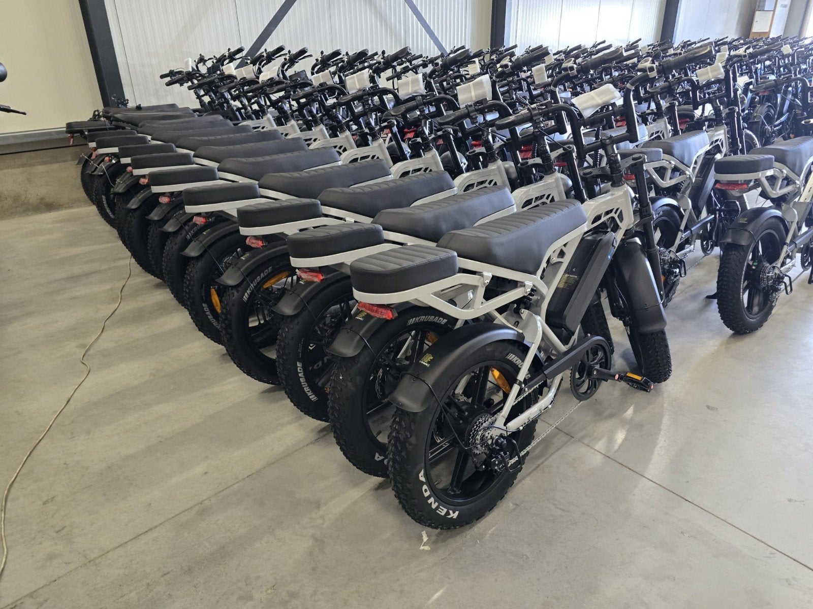 Fatbike V20 Pro best Verkocht Top3 AANBIEDING  WIT NIEU, Overige merken, -, -, Nieuw