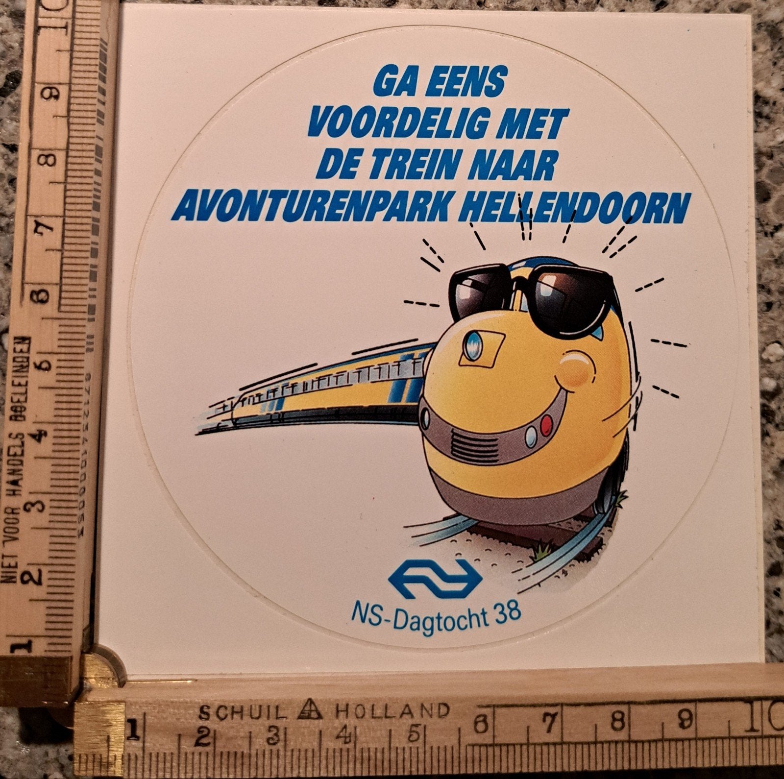 Vintage sticker logo NS Nederlandse Spoorwegen Hellendoorn, Verzamelen, Ophalen of Verzenden, Zo goed als nieuw, Bedrijf of Vereniging