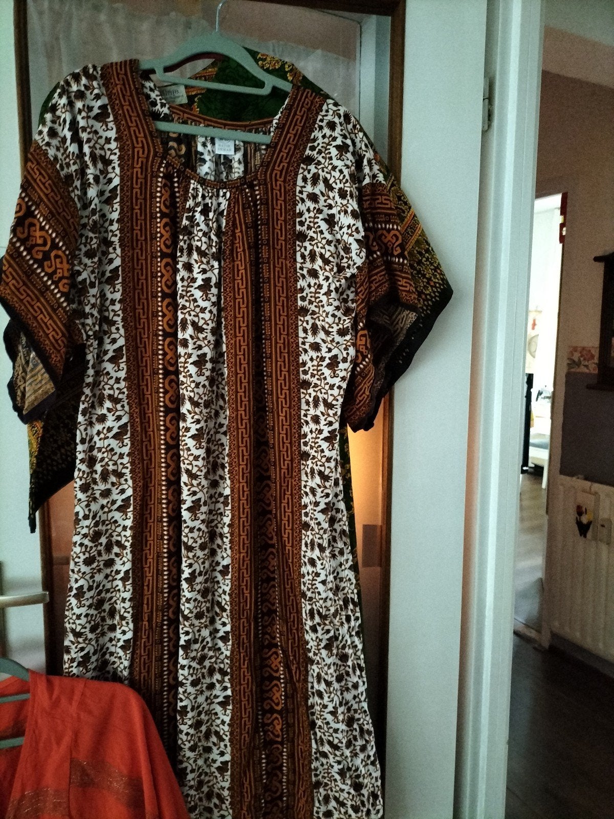 Kaftan, Ophalen of Verzenden, Zo goed als nieuw, Maat 42/44 (L), Onder de knie