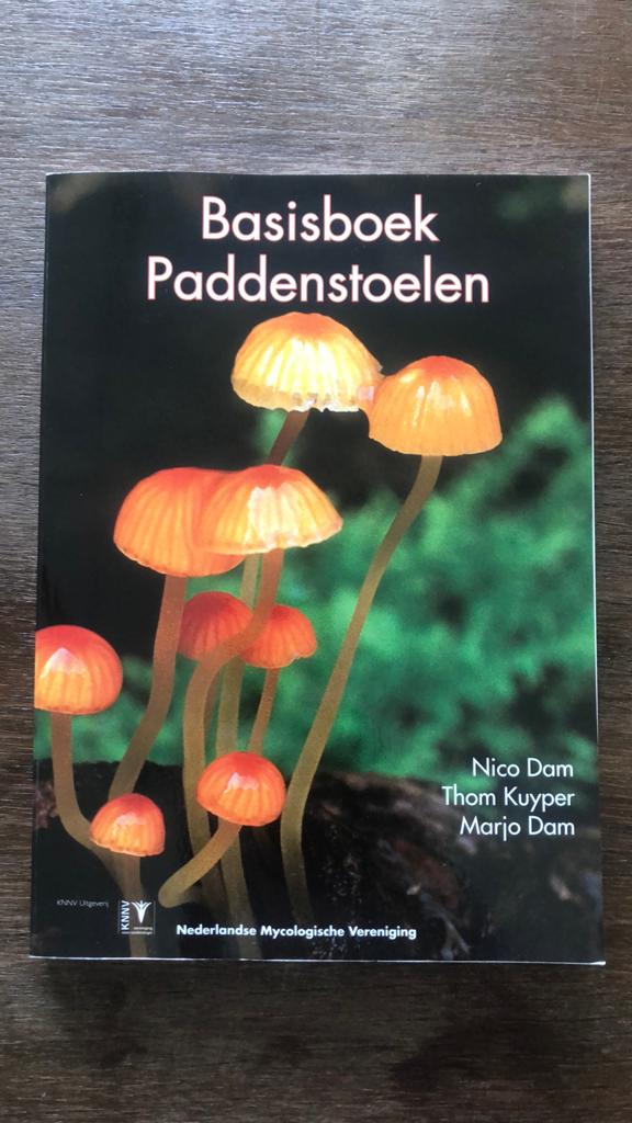 Basisboek Paddenstoelen - Nico Dam, Thom Kuyper, Marjo Dam, Boeken, Ophalen of Verzenden, Overige onderwerpen, N. Dam; T. Kuyper; M. Dam