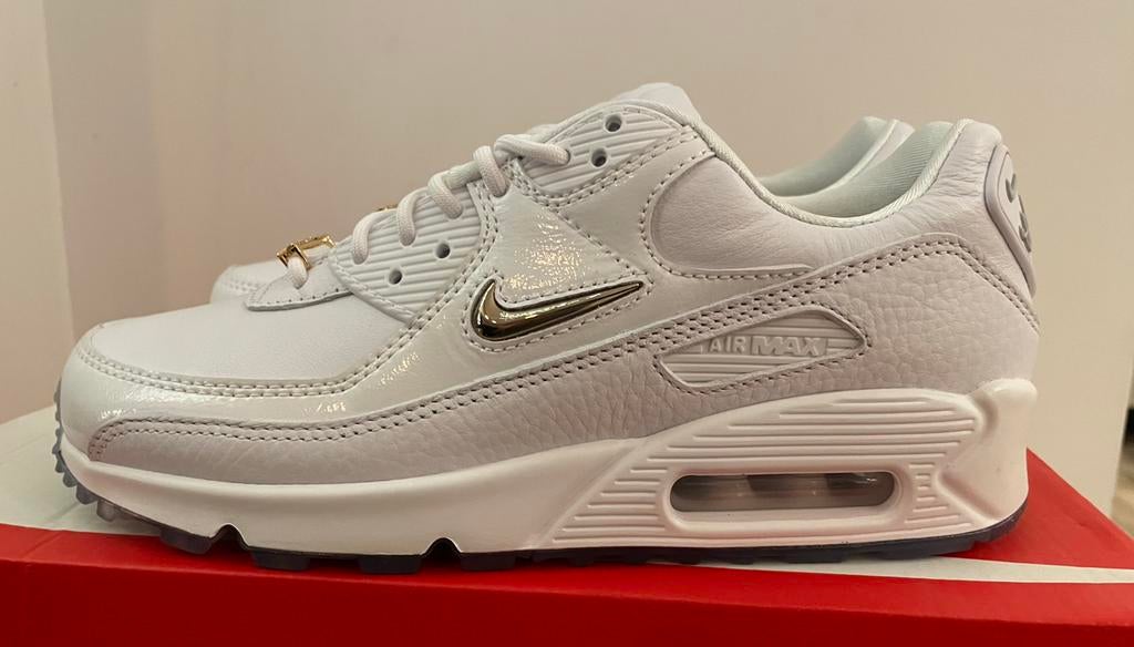Nike Air Max 90 Pirate Radio mt 38,5, Ophalen, Wit, Nieuw, Sneakers of Gympen