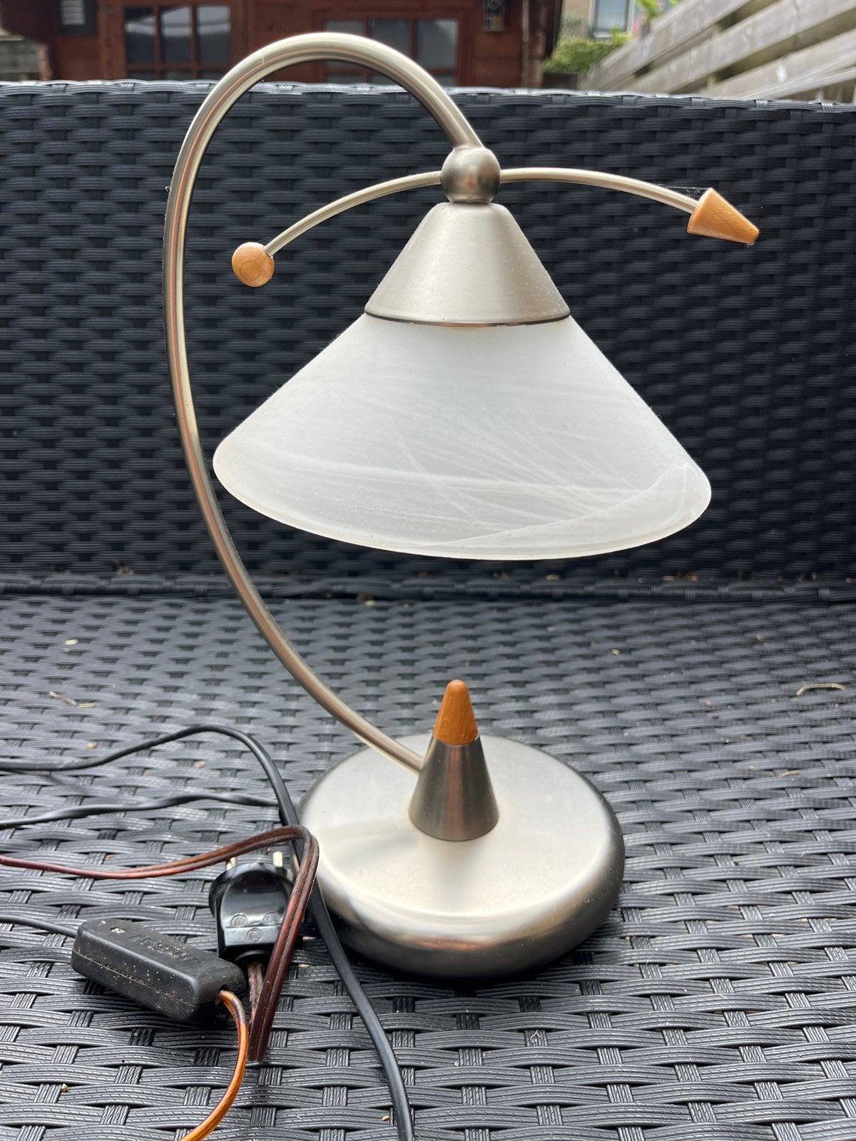 Moderne tafellamp en wandlamp, Ophalen, Gebruikt, Overige merken, E14 (klein)