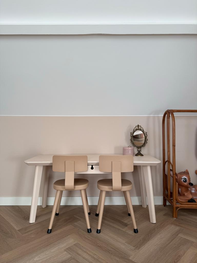 Kinderbureau met 2 vintage schoolstoeltjes, Kinderen en Baby's, Kinderkamer | Tafels en Stoelen, Ophalen, Gebruikt, Tafel(s) en Stoel(en)