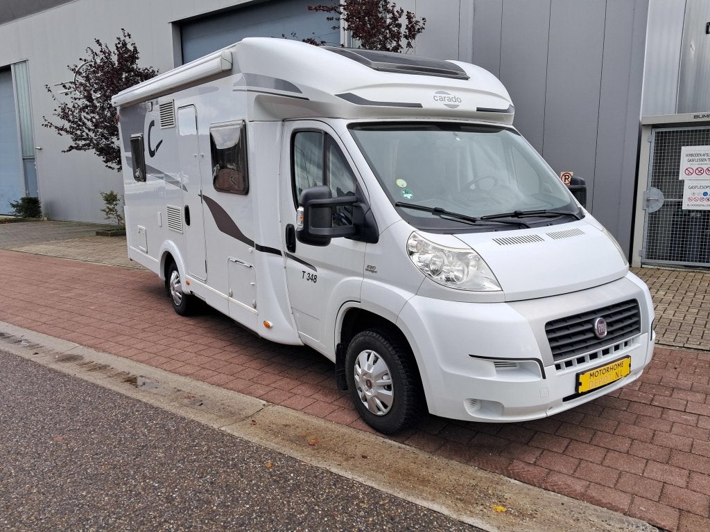 Carado T 348 zeer nette camper / zonnepaneel /, Ringverwarming, Fiat, 6 tot 7 meter, Bedrijf