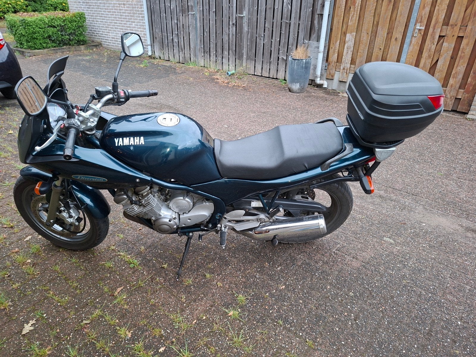 Yamaha Diversion XJ 600 S uit 1992 met topkoffer, 4 cilinders, Gebruikt, Particulier, Toermotor