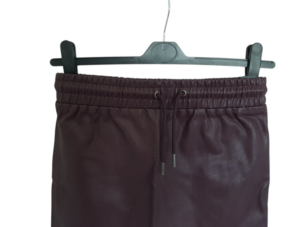Mooie WE FASHION fake leren rok auberginekleur maat 146-152., Kinderen en Baby's, Kinderkleding | Maat 146, Zo goed als nieuw