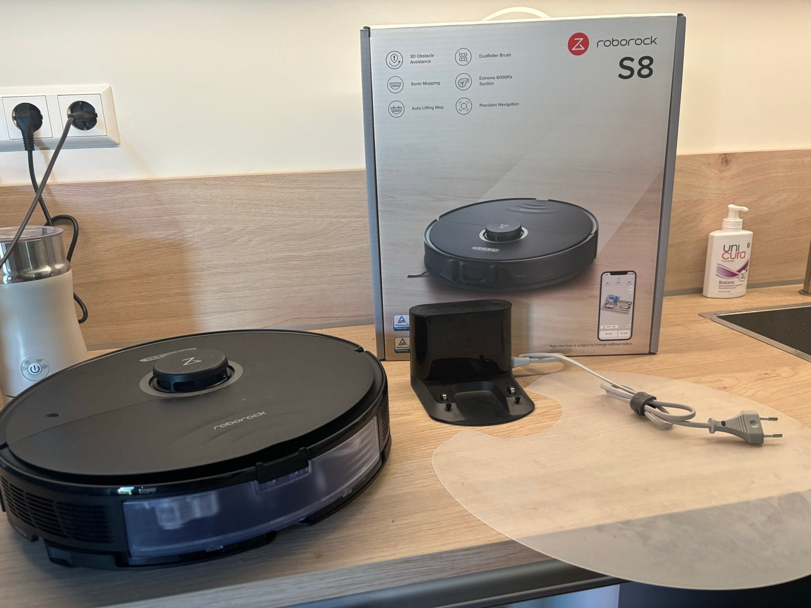 Roborock S8 Robotstofzuiger met Dweilfunctie - Zo goed als n, Ophalen, Zo goed als nieuw, Robotstofzuiger, Bedienbaar via app