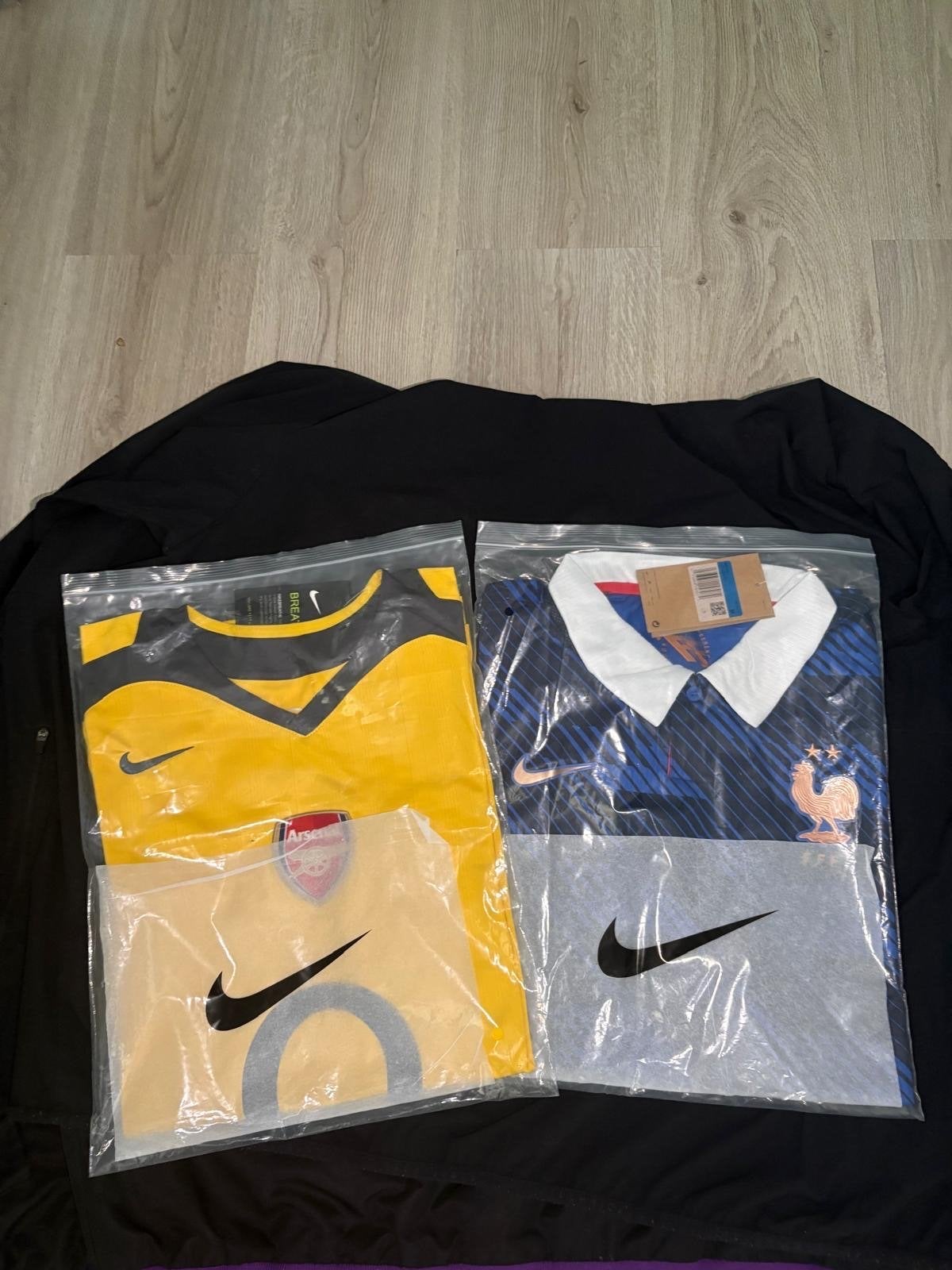 Thierry Henry* Arsenal en Frankrijk (Nieuw), Maat M, Ophalen of Verzenden, Nieuw, Shirt