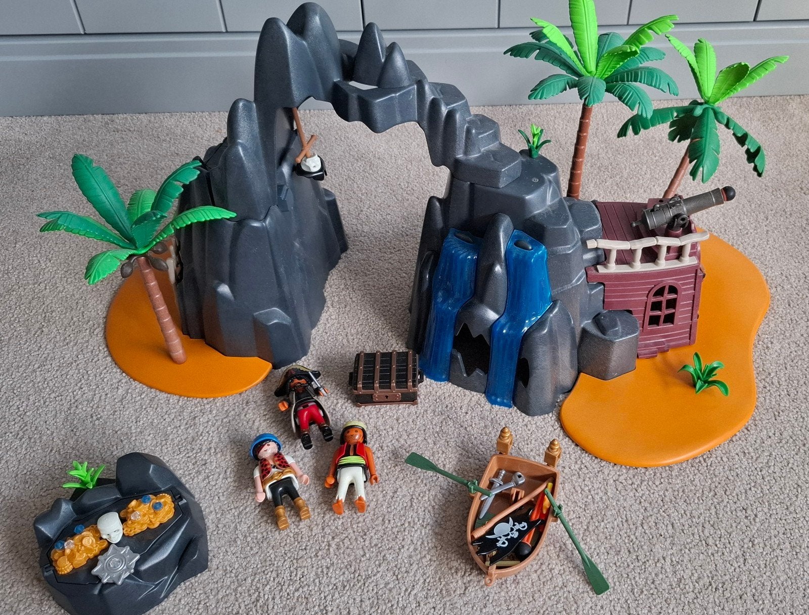 Playmobil piratenhol 6679 en piratenschat, Ophalen of Verzenden, Gebruikt