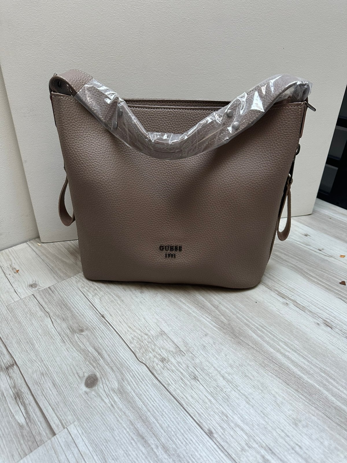 Guess dames tas nieuw!, Sieraden, Tassen en Uiterlijk, Tassen | Damestassen, Ophalen of Verzenden, Nieuw, Handtas