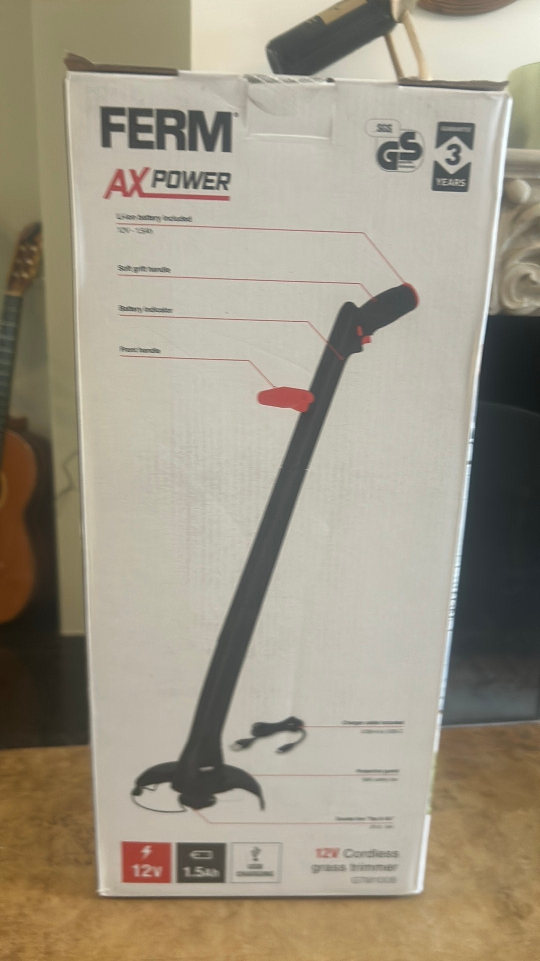 FERM AX-POWER 12V Accu Grastrimmer - Nieuw in doos, Tuin en Terras, Ophalen of Verzenden, Nieuw, 10 tot 30 cm, Accu