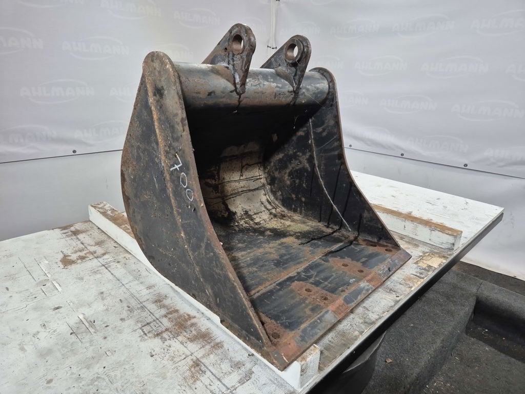 Dieplepelbak AZ6/85 B=700