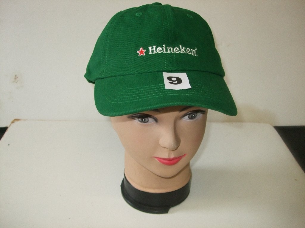 Heineken pet (9), Verzamelen, Biermerken, Nieuw, Kleding, Heineken, Ophalen of Verzenden