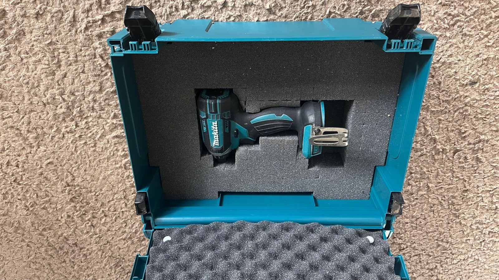 Makita DTD152 Slagschroevendraaier met Mbox Koffer, Ophalen, Gebruikt, Variabele snelheid, Boor- en Schroefmachine