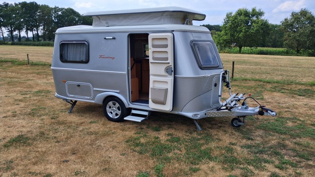 Keurige Eriba Triton 418 GT '17 Luifel Vast Bed, Caravans en Kamperen, Standaardzit, Bedrijf, Eriba, Schokbreker