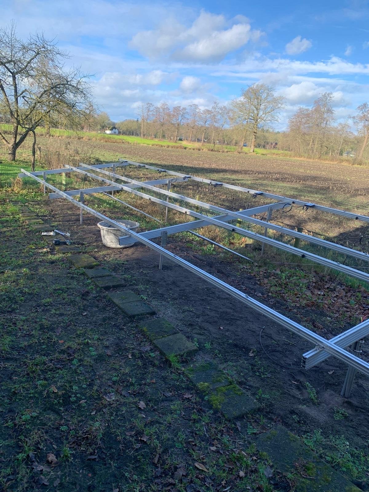 Stevig frame voor zonnepanelen - Grondmontage, Doe-het-zelf en Verbouw, Zonnepanelen en Toebehoren, Ophalen, Zo goed als nieuw